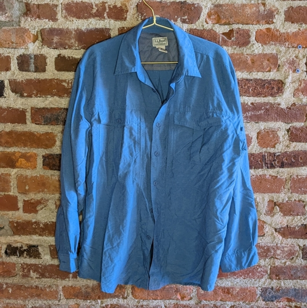 L.L. Bean Large Blue Outdoor Shirt w/ Button‎ Tab Sleeves
